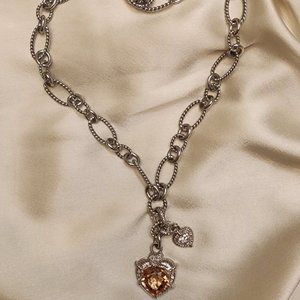 Heart pendant / necklace